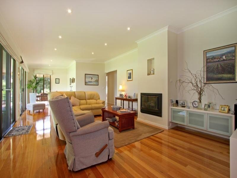 18 Flinders Street, Rye VIC 3941