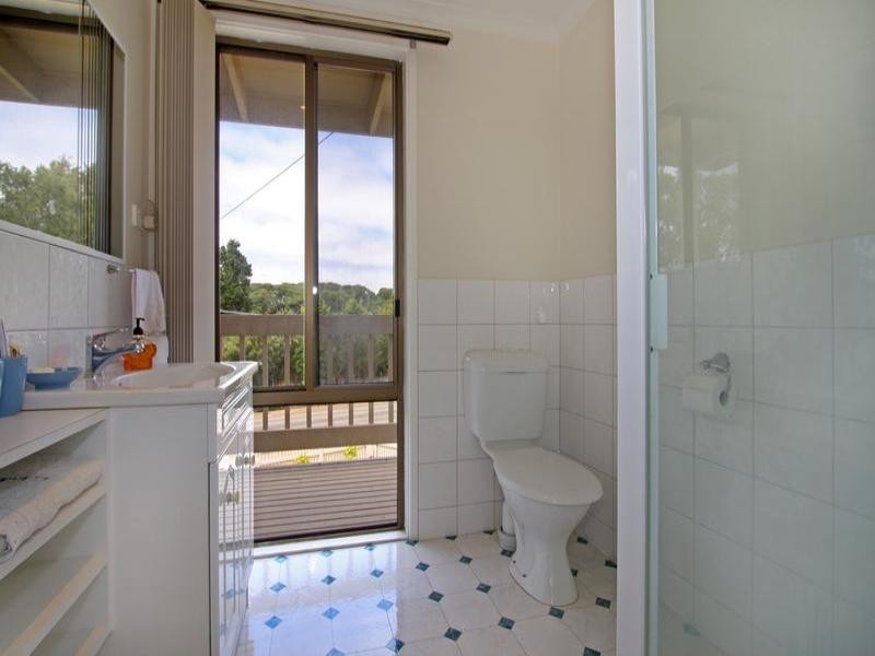 18 Flinders Street, Rye VIC 3941