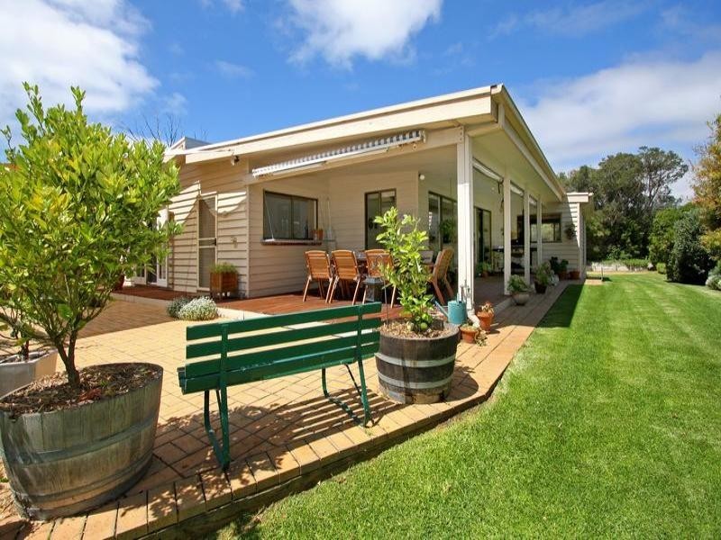 18 Flinders Street, Rye VIC 3941