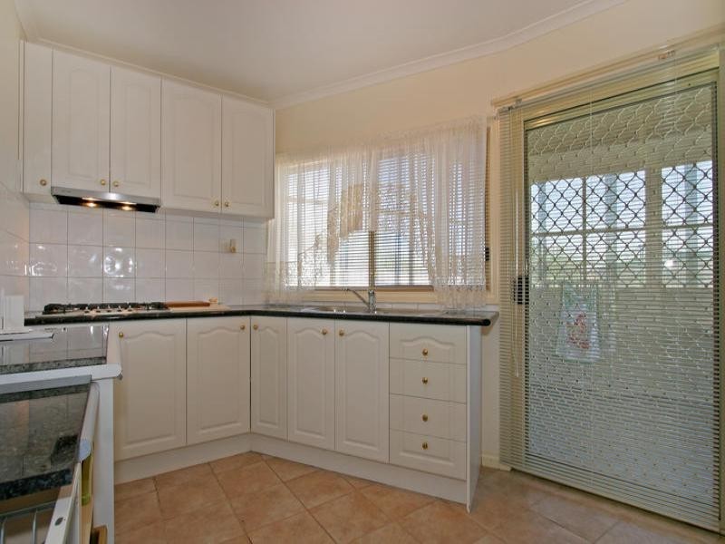 4 Sinclair Avenue, Rye VIC 3941