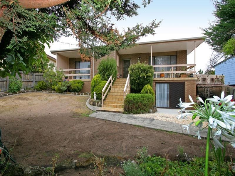 17 Yooralla Road, Rye VIC 3941