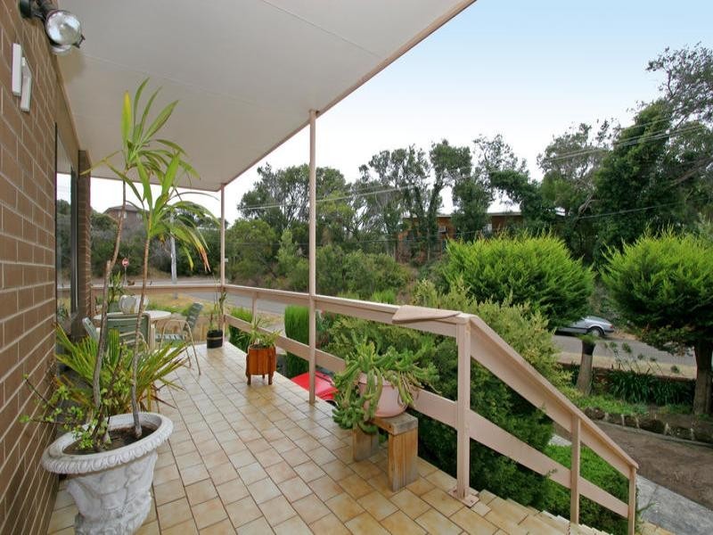 17 Yooralla Road, Rye VIC 3941