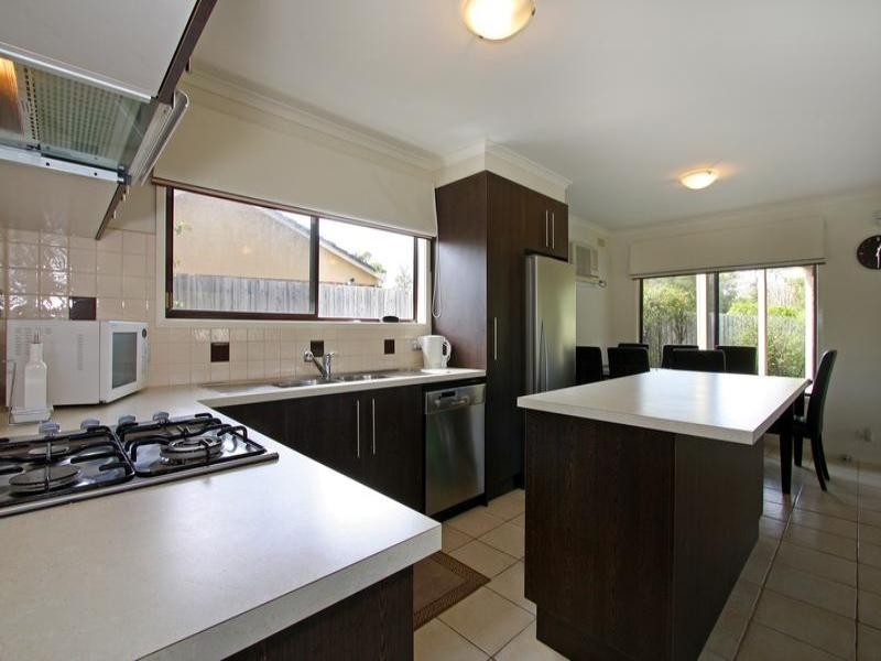 10 Melville Street, Tootgarook VIC 3941