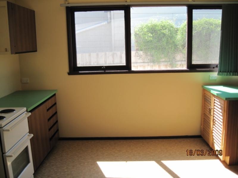 4 Doe Street, Rye VIC 3941