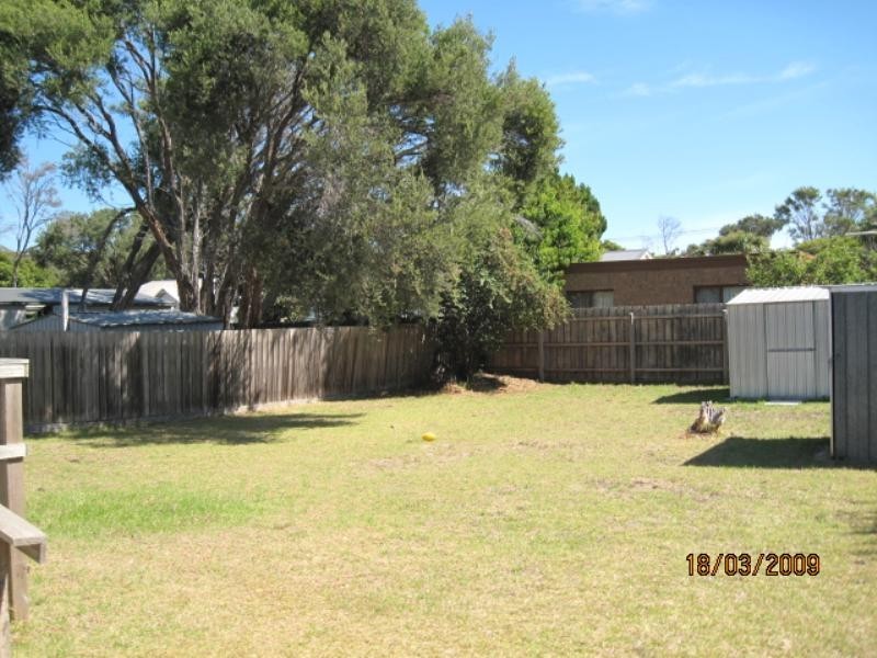 4 Doe Street, Rye VIC 3941