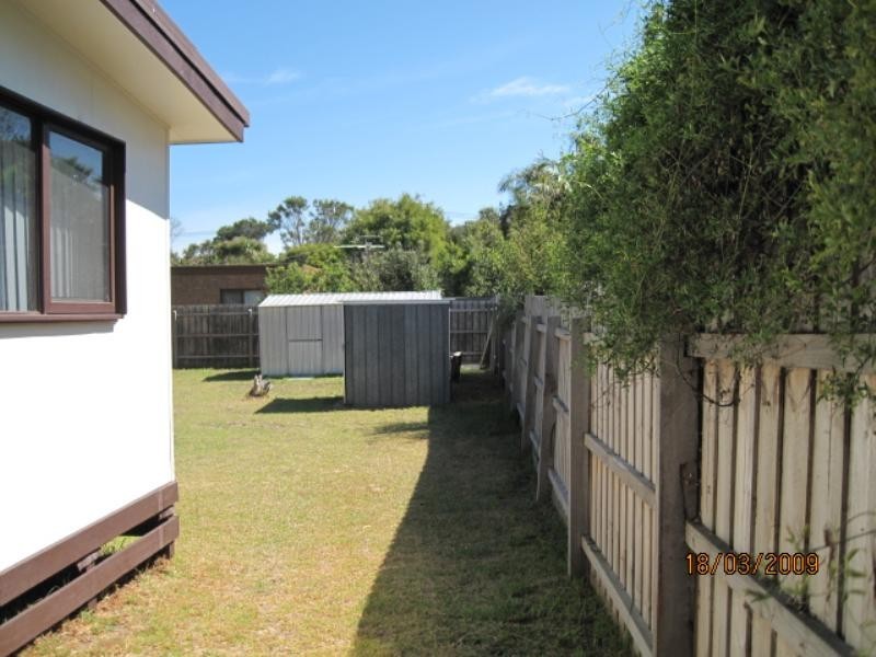 4 Doe Street, Rye VIC 3941