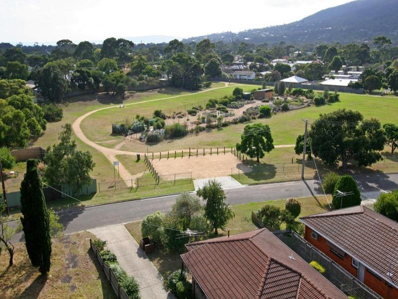 4 Leon Avenue, Rosebud VIC 3939