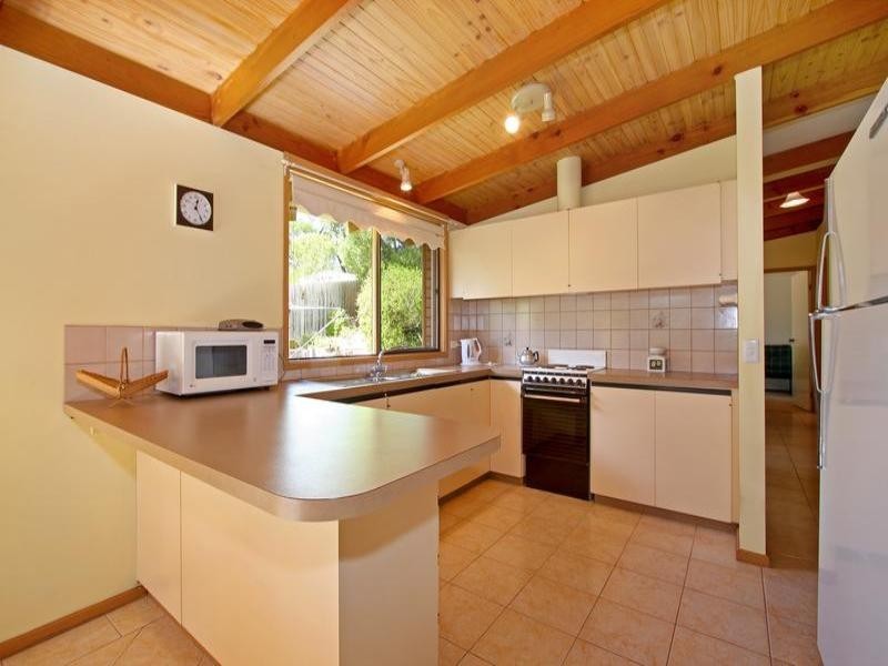 9 Bachli Street, Rye VIC 3941