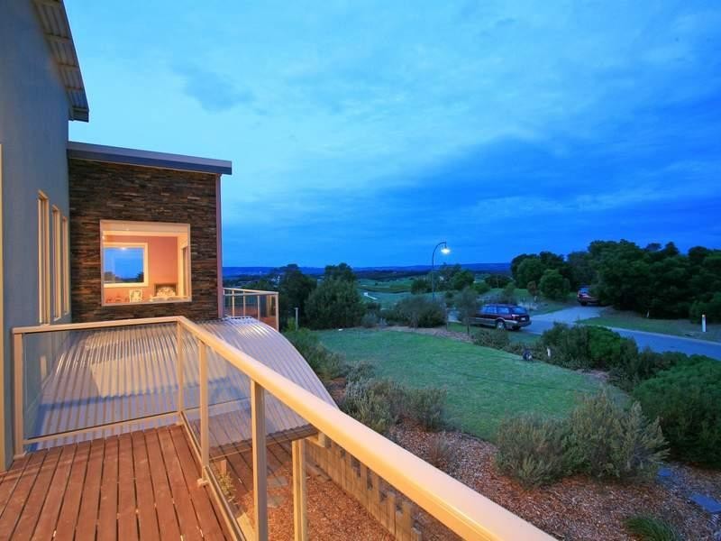 4 Lahinch Drive, Rye VIC 3941