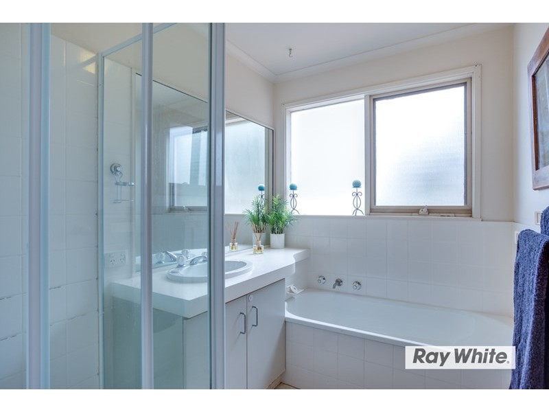 25 Tinapher Drive, Rye VIC 3941