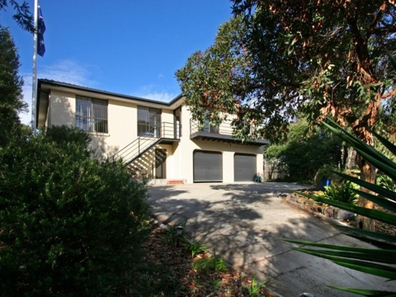 24 Crestview Court, Rye VIC 3941