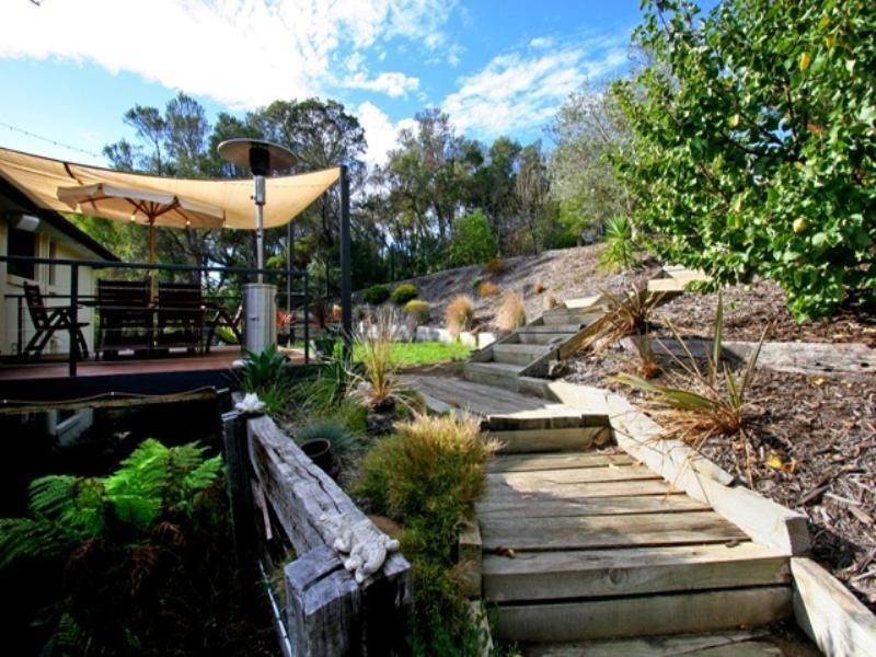 24 Crestview Court, Rye VIC 3941