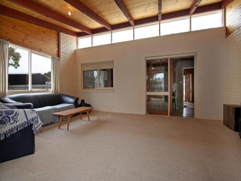 18 Tiberius Road, St Andrews Beach VIC 3941