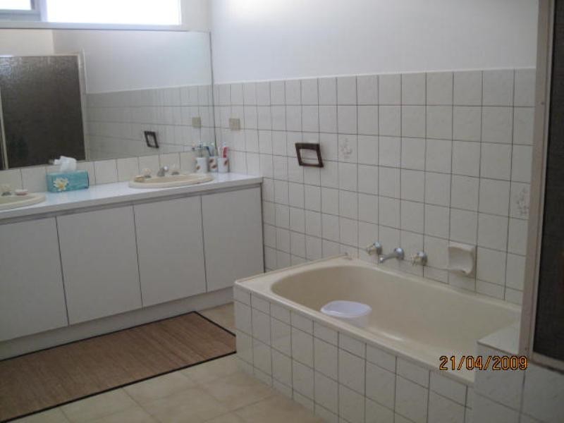 21 Russell Street, Tootgarook VIC 3941