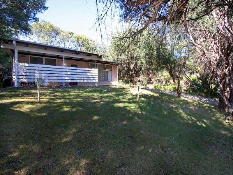 6 Roberts Street, Rye VIC 3941