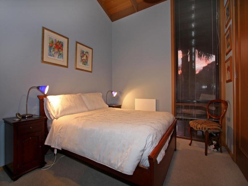 67 Avon Road, Rye VIC 3941