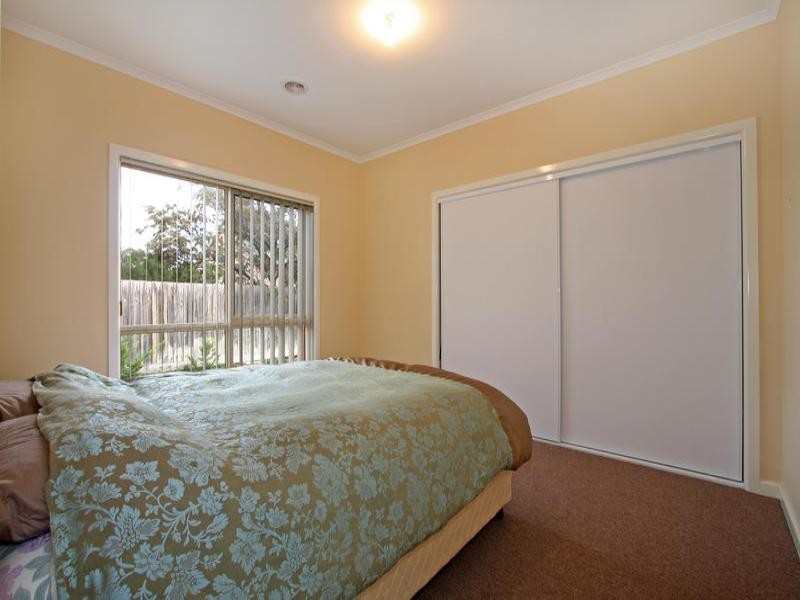 2/48 Broadway, Rosebud West VIC 3940