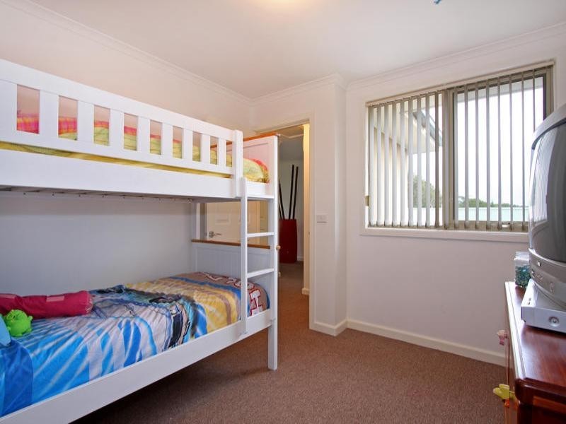 2/48 Broadway, Rosebud West VIC 3940