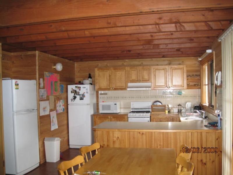 4 Leonard Street, Tootgarook VIC 3941