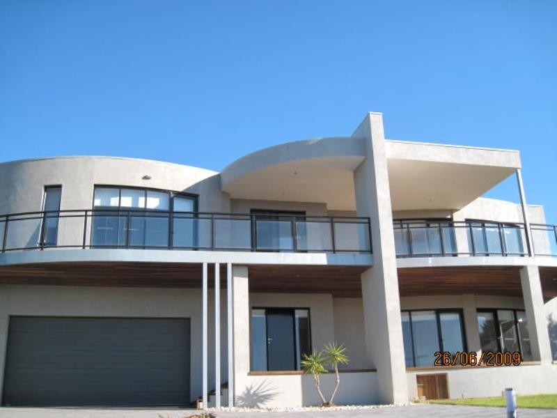 35 Avon Road, Rye VIC 3941