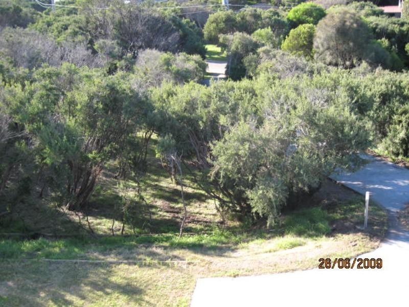 35 Avon Road, Rye VIC 3941