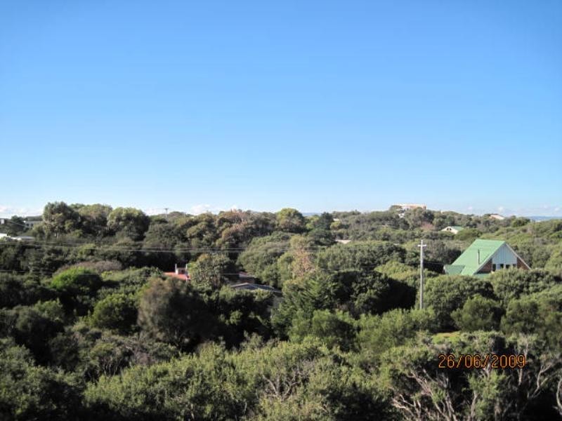 35 Avon Road, Rye VIC 3941