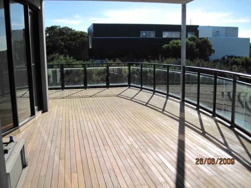 35 Avon Road, Rye VIC 3941