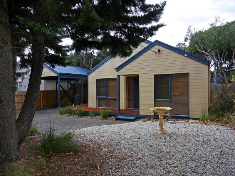 13 Curran Way, Tootgarook VIC 3941