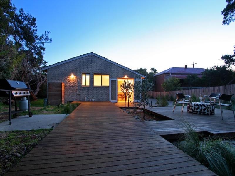 30 Avon Road, Rye VIC 3941