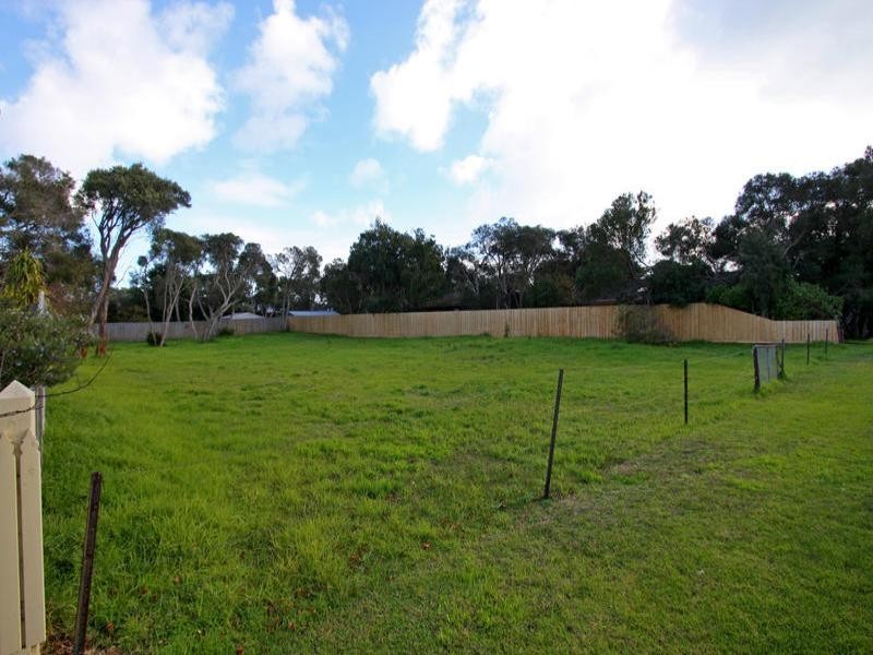 2 Sheila Street, Rye VIC 3941