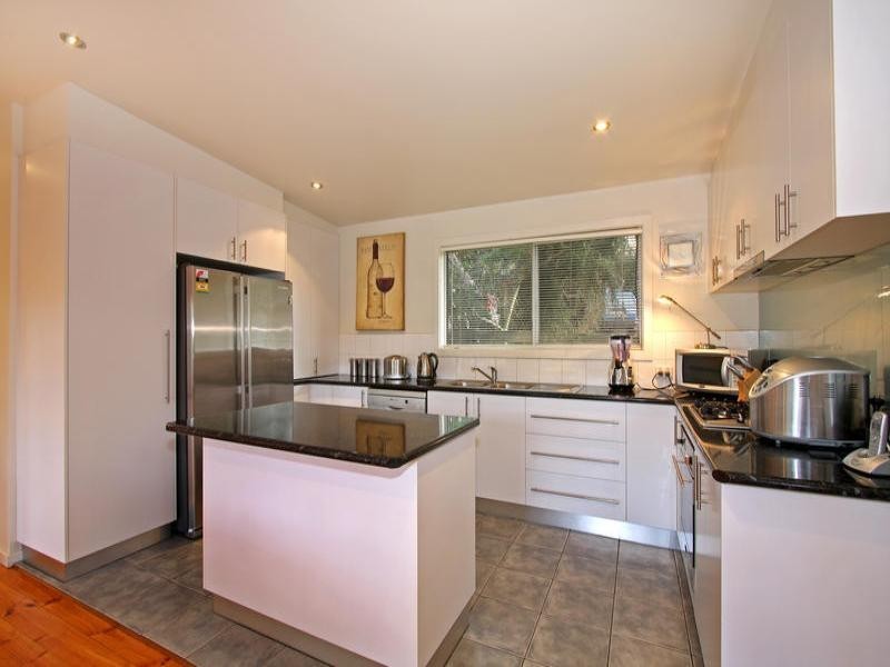 3 Yarrayne Street, Rye VIC 3941