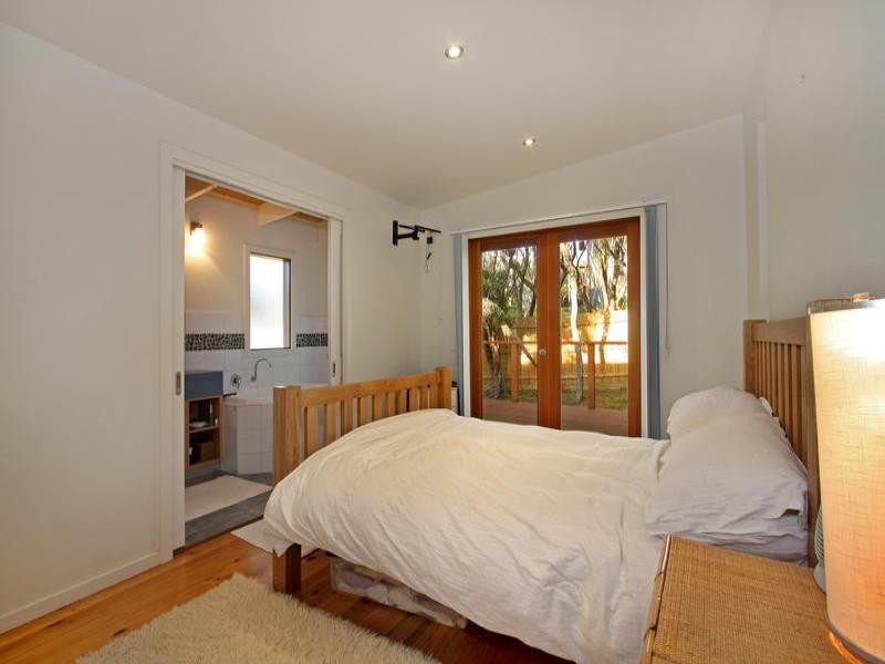 3 Yarrayne Street, Rye VIC 3941