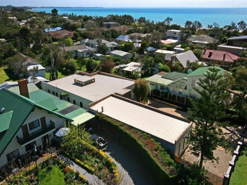 8 Leonard Street, Tootgarook VIC 3941