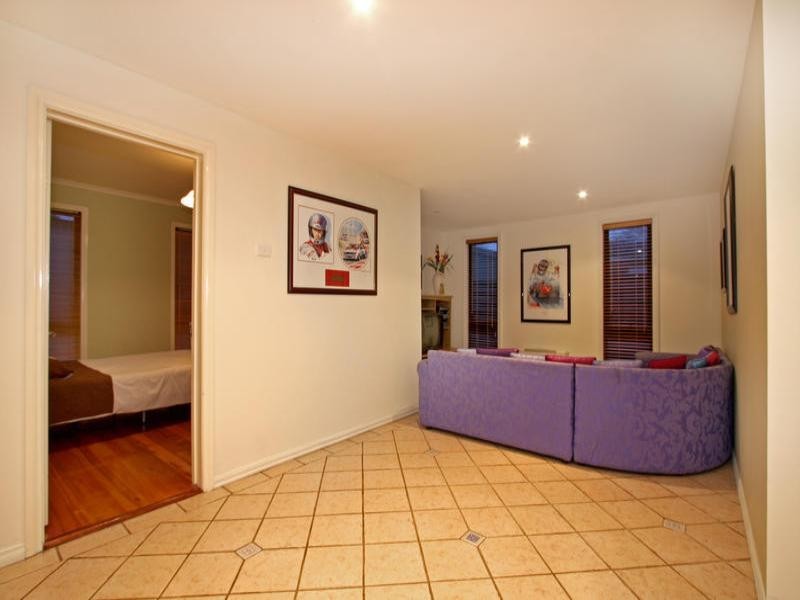 8 Leonard Street, Tootgarook VIC 3941