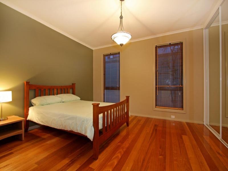 8 Leonard Street, Tootgarook VIC 3941