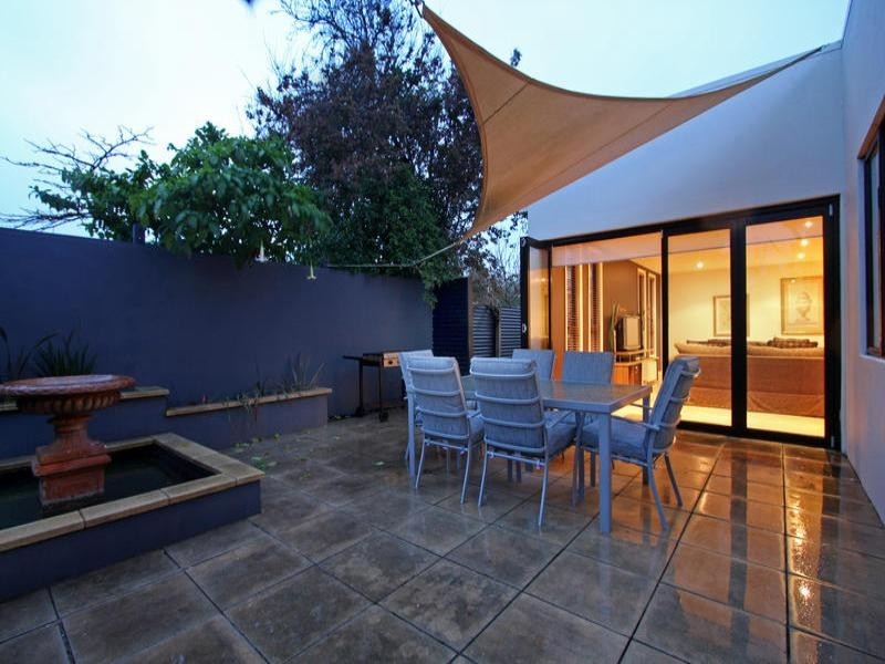 8 Leonard Street, Tootgarook VIC 3941