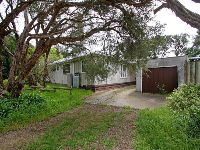 19 Adelaide Street, Blairgowrie VIC 3942