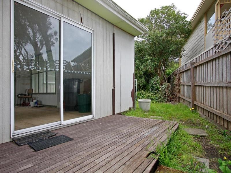 19 Adelaide Street, Blairgowrie VIC 3942