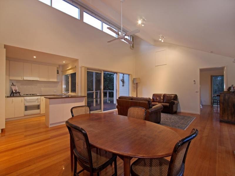 24 Adelaide Street, Blairgowrie VIC 3942