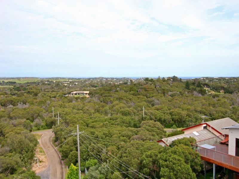 17 Yannuga Street, Rye VIC 3941