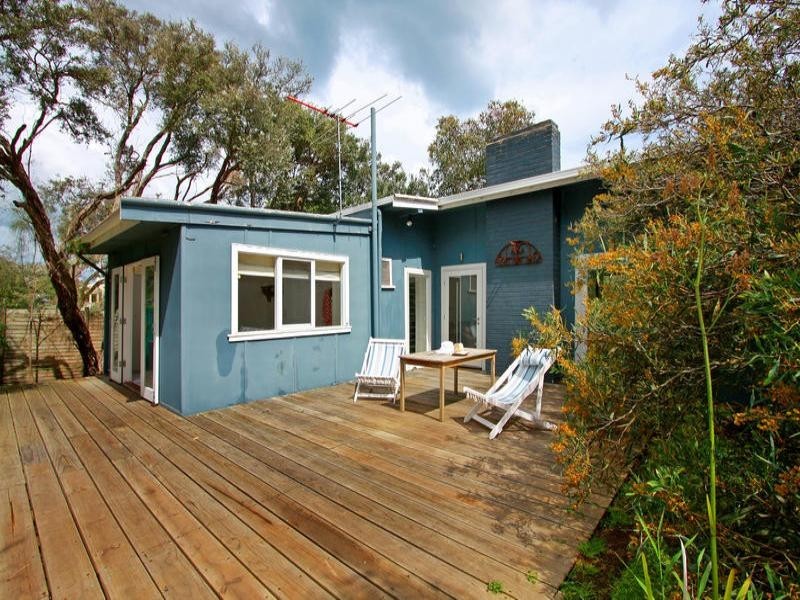 10 Morotai Street, Sorrento VIC 3943