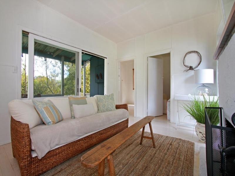 10 Morotai Street, Sorrento VIC 3943