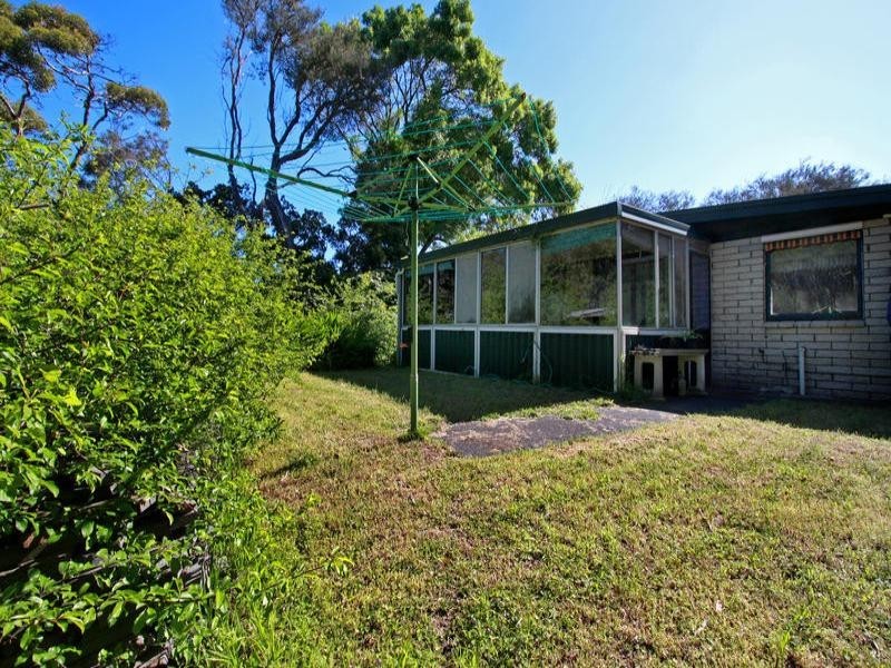 27 Reeves Street, Blairgowrie VIC 3942