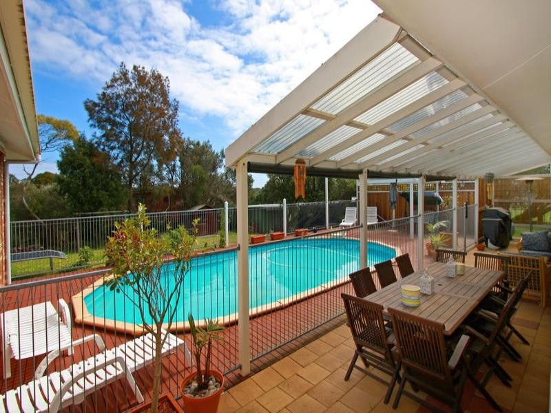 6 Queens Court, Rye VIC 3941