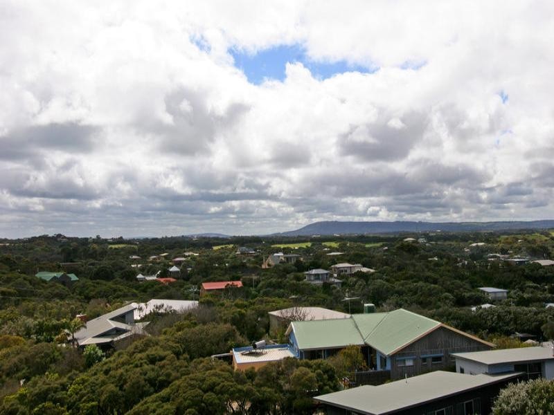 10 Trinity Court, Rye VIC 3941