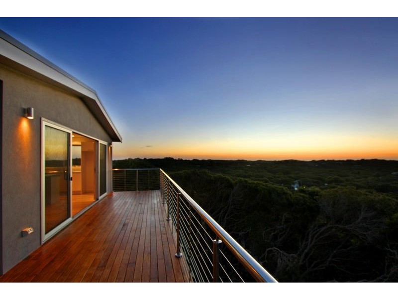 15 Nalong Street, Rye VIC 3941