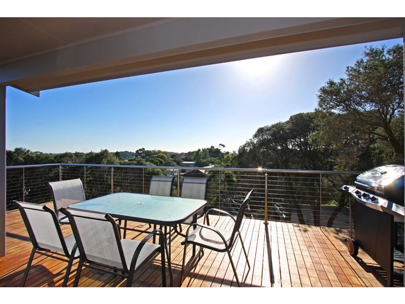 15 Nalong Street, Rye VIC 3941