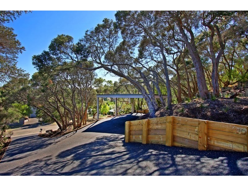 15 Nalong Street, Rye VIC 3941