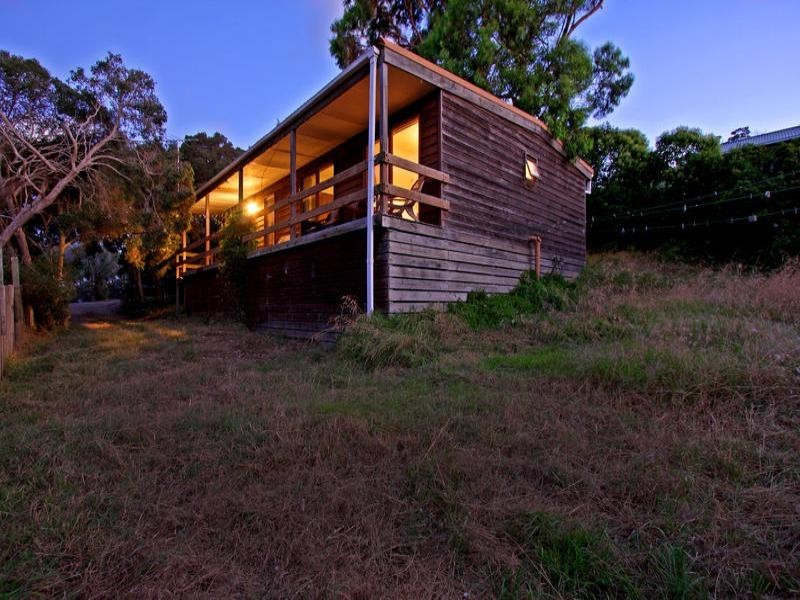 2 Andrea Street, Rye VIC 3941