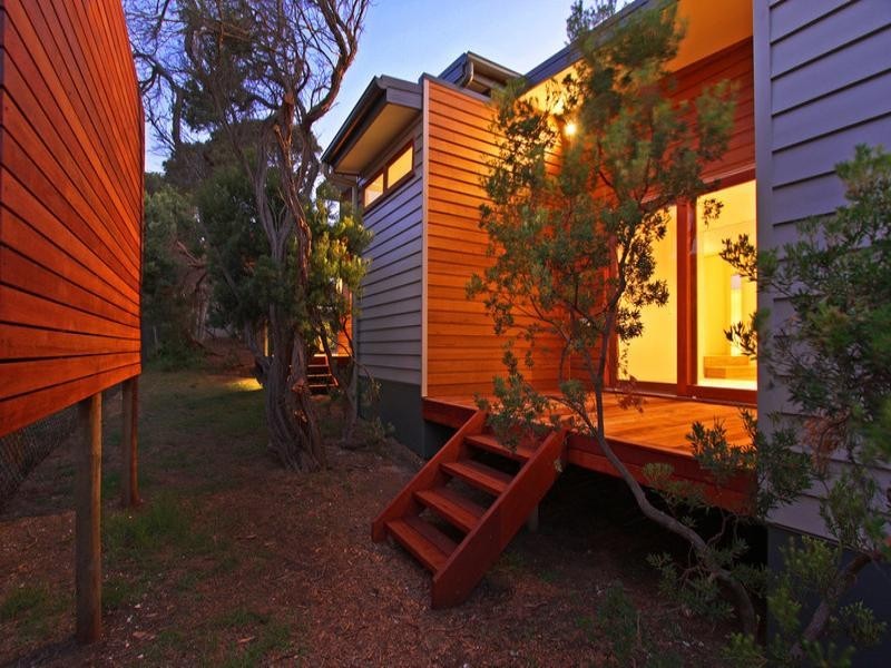 8 Elaine Road, Rye VIC 3941